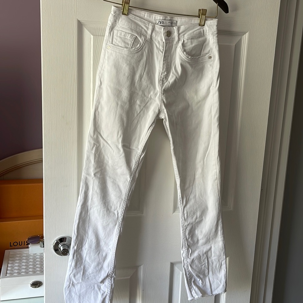 Zara jeans